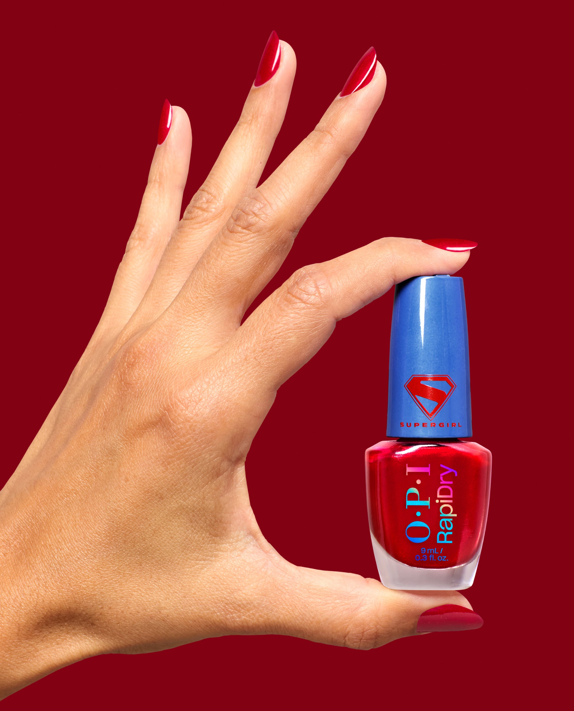 battle_red-y_rd0039_rapid_dry_99350196011_hand_and_bottle.jpg