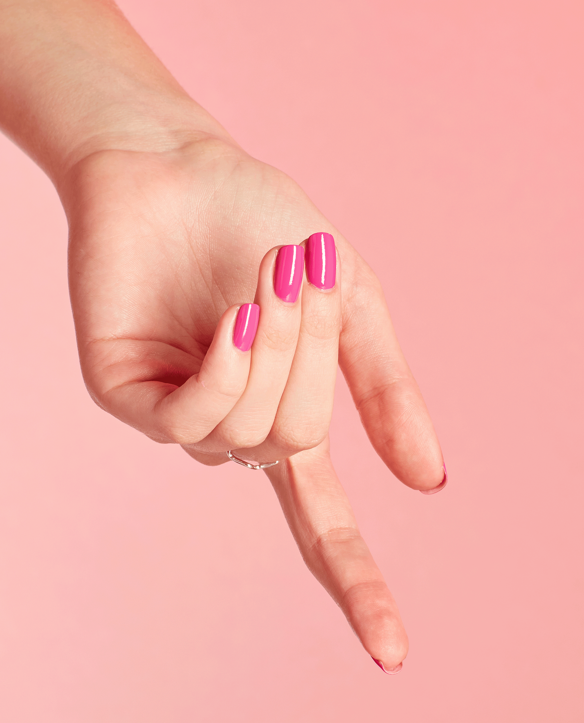 no-turning-back-from-pink-street-gif_9c78b0ab-40ce-4491-9d10-f239d93e9f5e.gif